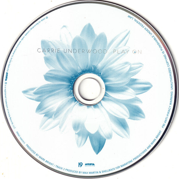 Play On - Carrie Underwood (2009) (Used)